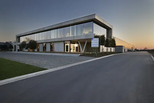 Commercial Building - WE Architects - Sint-Gillis-Waas, Belgium